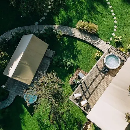 Luxury Tree House Apartment *