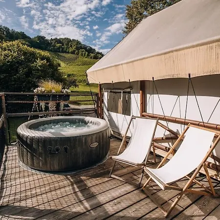 Luxury Tree House * Maribor